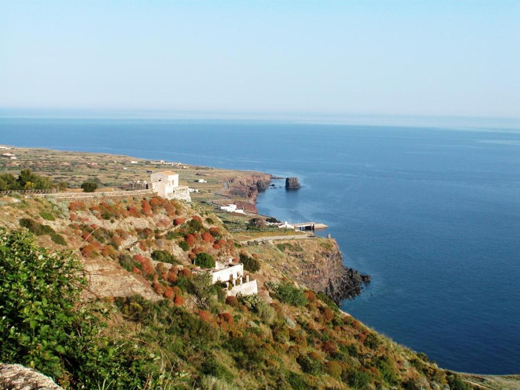 Apartamento Le Terrazze Sul Mare Isola di Ustica Exterior foto