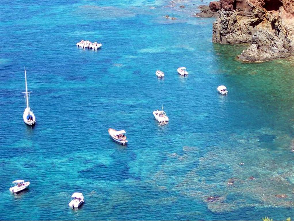 Apartamento Le Terrazze Sul Mare Isola di Ustica Exterior foto